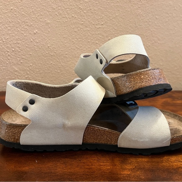 Birkenstock Birkis Cream/Champagne Sandals - Picture 11 of 13